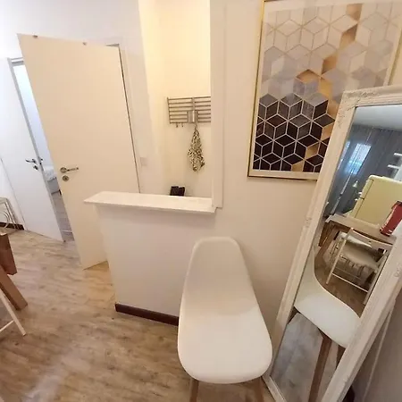 A Due Passi Dal Prato Apartmán *